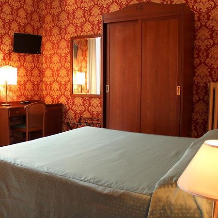 Hotel Beatrice Firenze Bagian luar foto